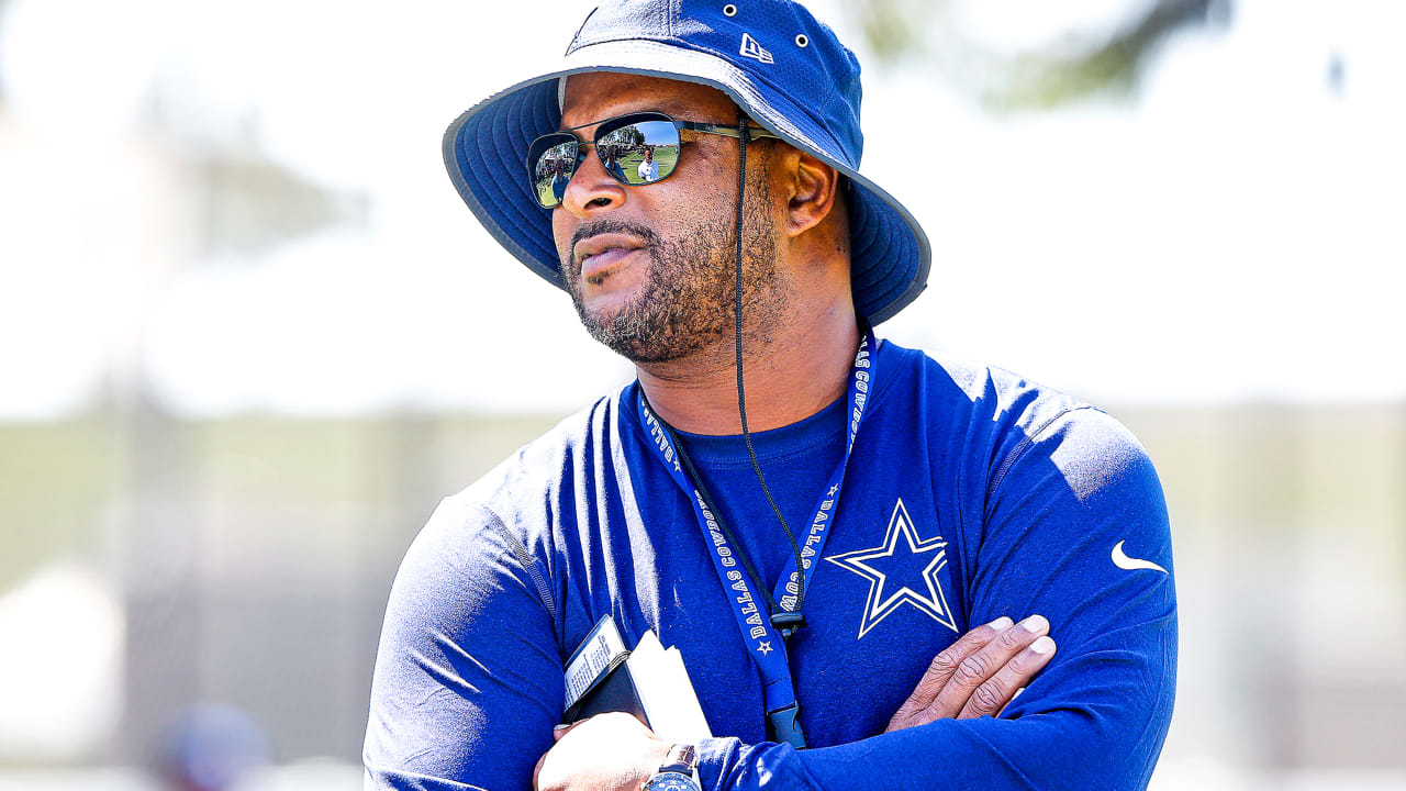 Cowboys Re-Sign Personnel VP Will McClay