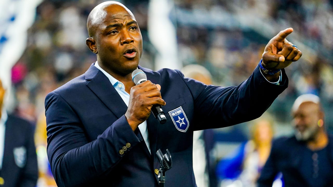 DeMarcus Ware Inducted Into Dallas Cowboys Ring Of Honor - BVM Sports