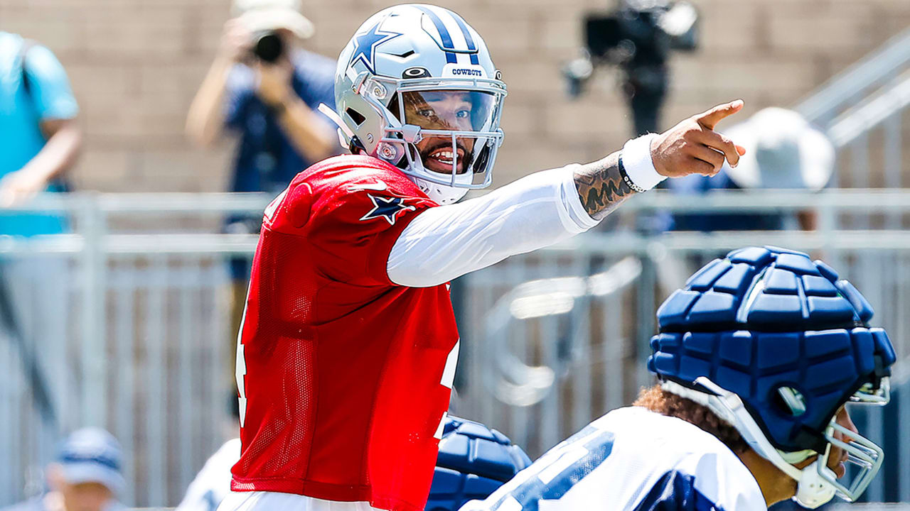 Cowboys vs. Bucs live updates: Dallas gets over playoff hump in