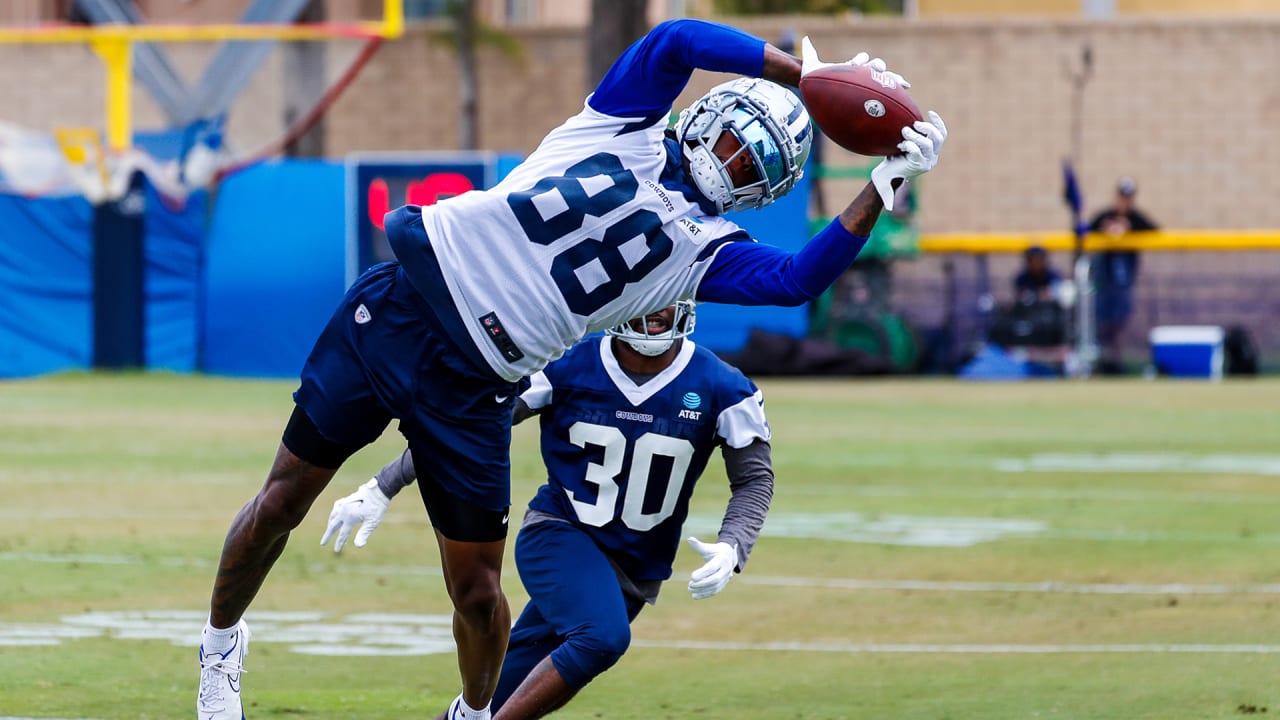 Hard Knocks: Dak Prescott back throwing, Amari Cooper vs. Trevon Diggs