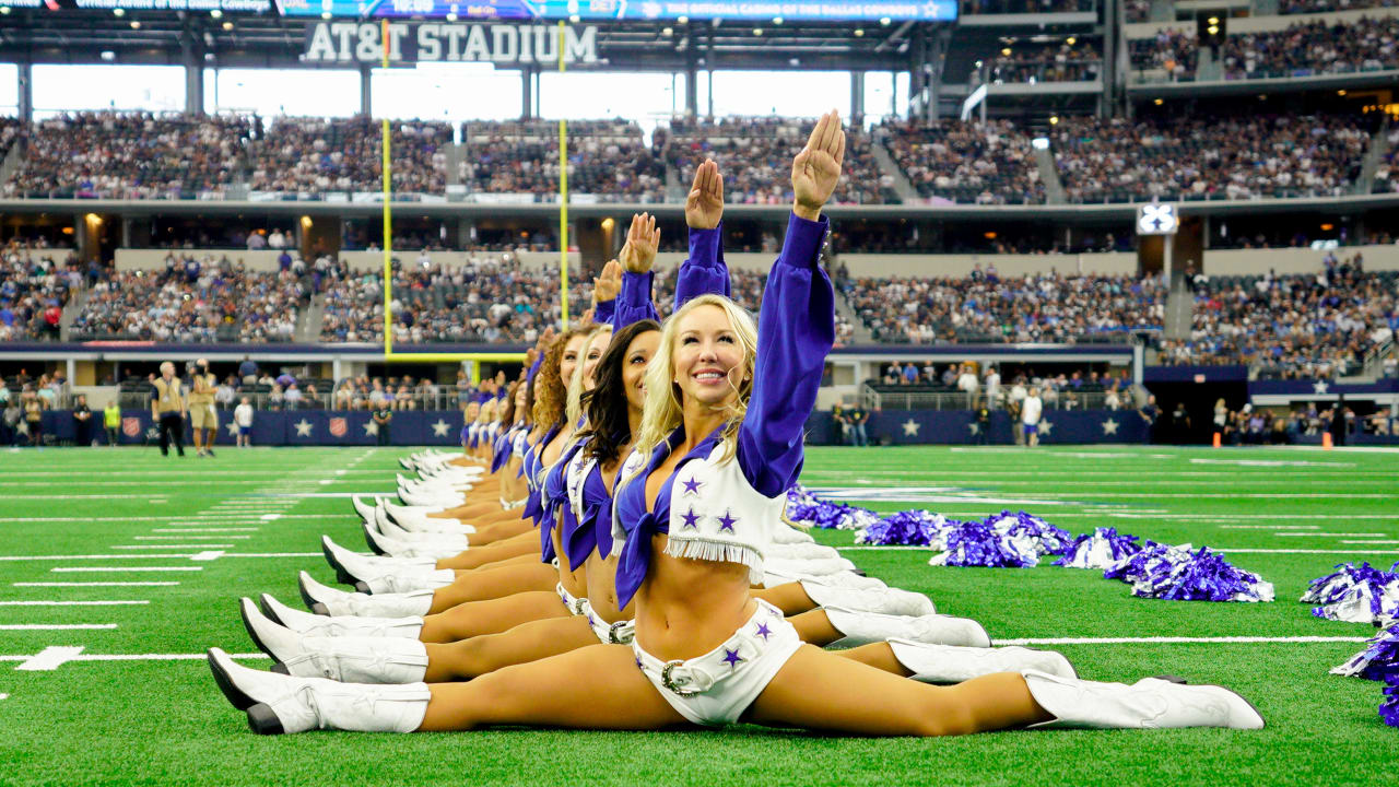 Dallas Cowboy cheerleaders during the NFL - NFC Playoffs football