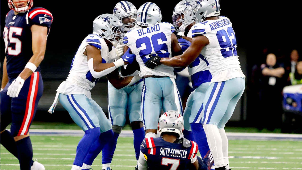 Cowboys dominan el juego contra Patriots