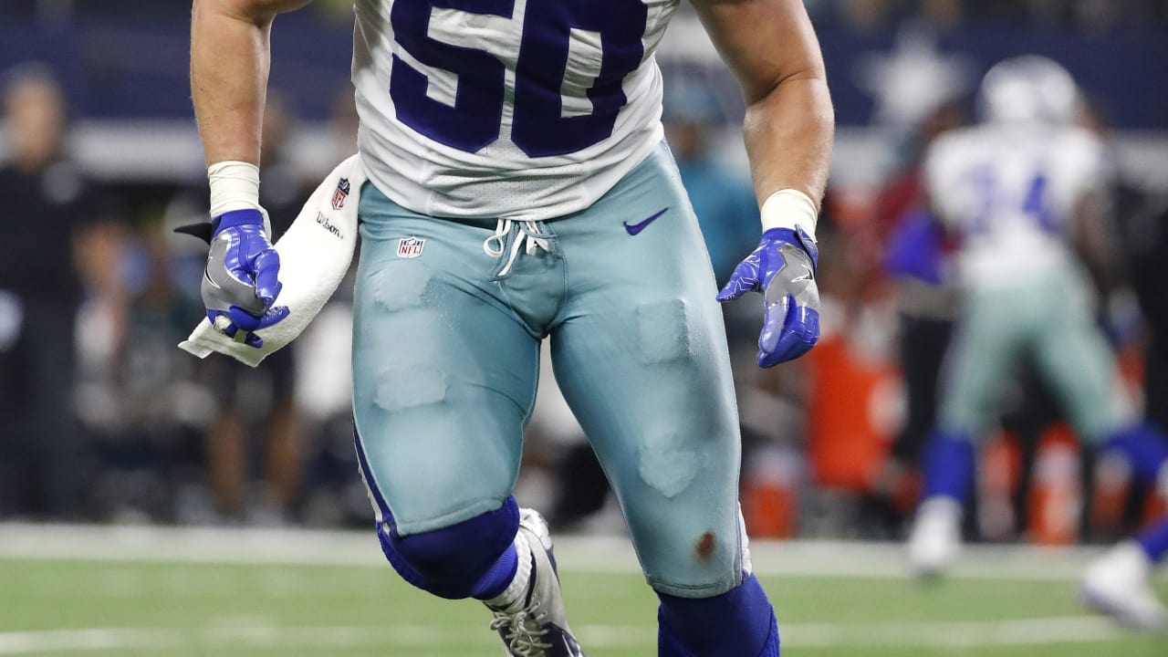 Sean Lee Is Feeling The Itch To Play some Football - Blogging The Boys