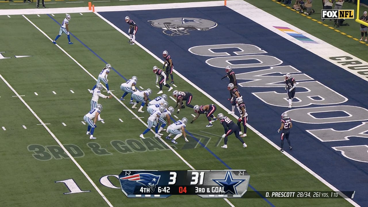 Chauncey Golston Scores 2-PT Conversion on Fake FG