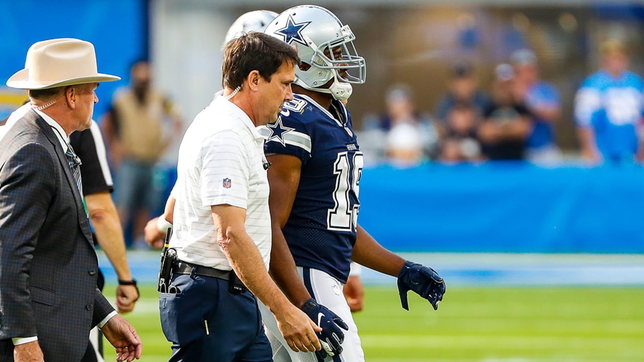 Cowboys' Amari Cooper Practicing, Ready to Play vs the Giants