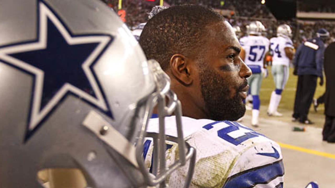 Darren McFadden getting paid full salary because Cowboys are friendly,  report says