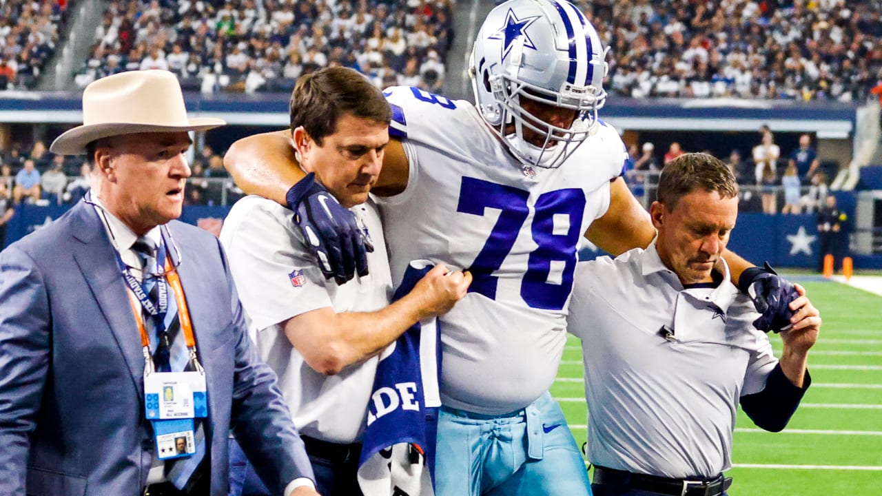 Cowboys Injury Report: Key DE limited after leaving in walking boot Sunday