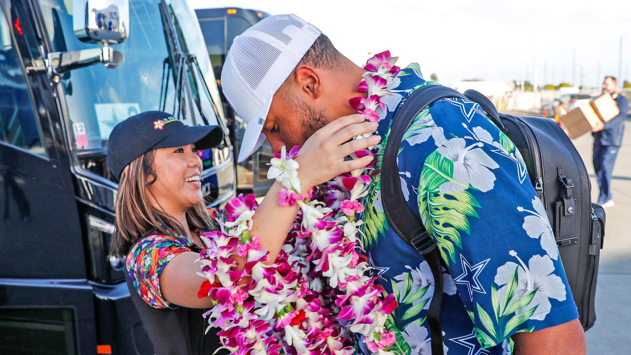 Dallas Cowboys Depart For Hawaii