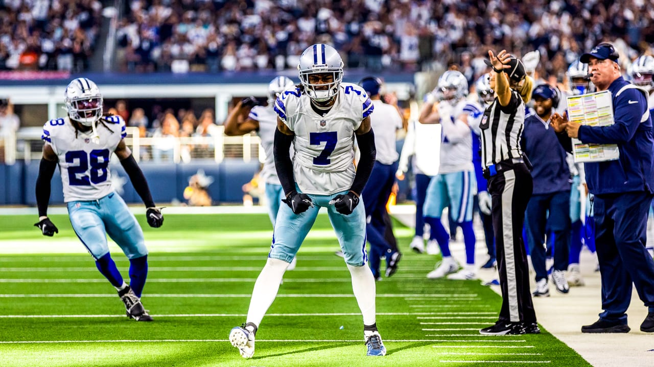 Diggs Makes Key Tackle, Shrugs Off Chase Quote