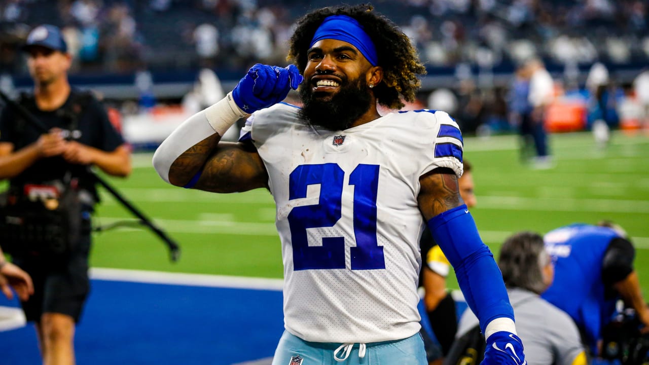 LOL: NFL Vets Debate Ezekiel Elliot's New Helmet Style #nfl #podcast  #shorts #dallascowboys #zeke 