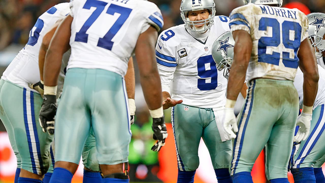 Far From Pain-Free, Romo Returns From Injury With Stellar, 3-TD Performance