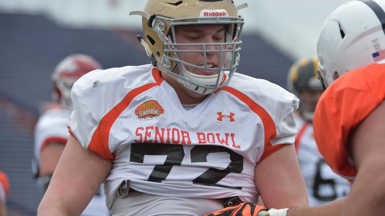 Would Dallas Cowboys Add Zack Martin's Brother Nick To O-Line