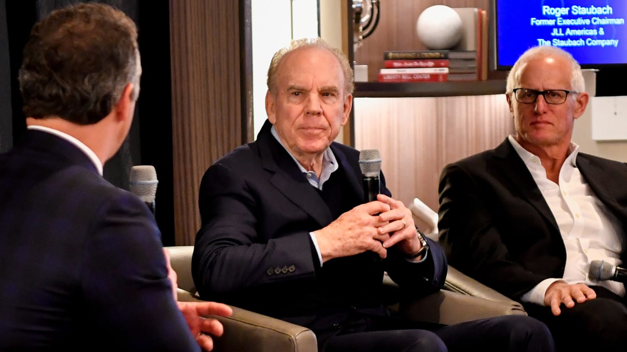 Watch Roger Staubach throw a hail mary to Drew Pearson at The Star in  Frisco 