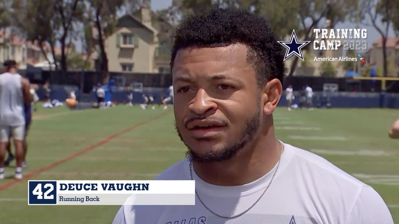 Cowboys' CeeDee Lamb roasts Deuce Vaughn for rookie mistake