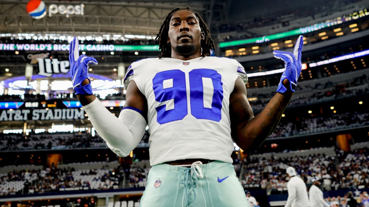 D-Law firma un nuevo contrato de 3 años con los Cowboys