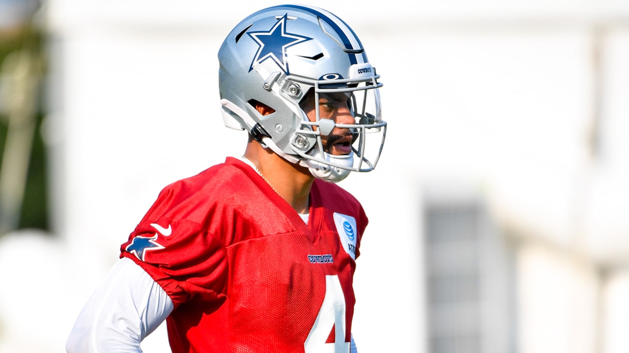 Dak's pregame fit 