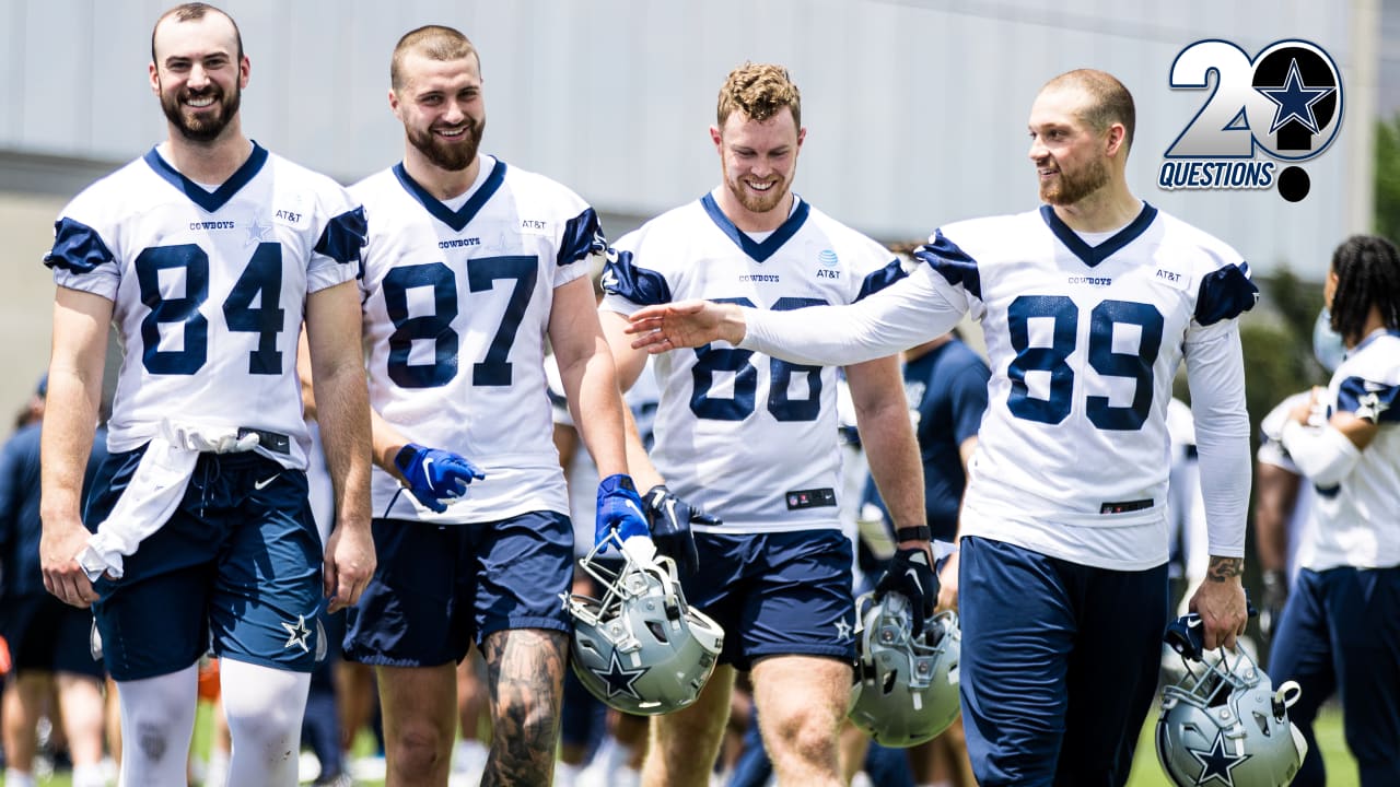 Dallas Cowboys tight end Jake Ferguson (87) runs against the New