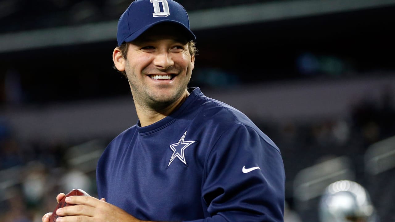 CowBuzz: Romo Shows Off His Musical Skills in New DirecTV Commercial