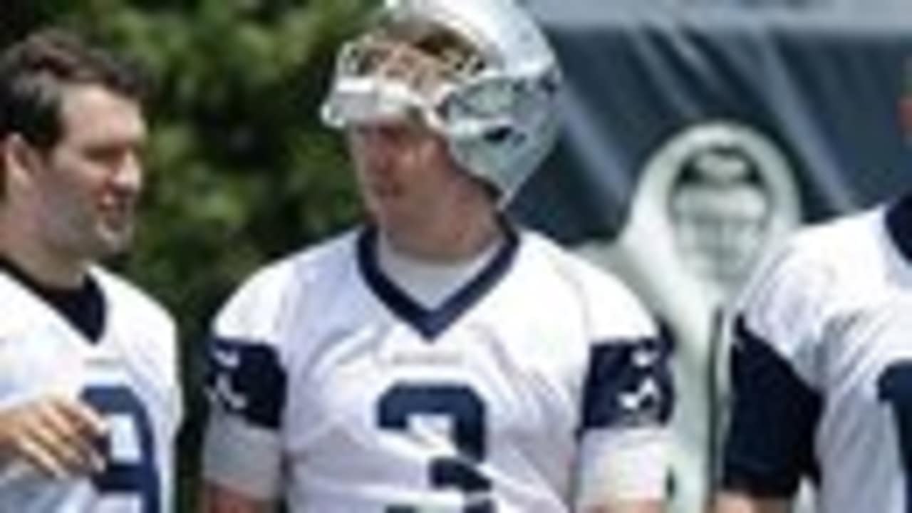 Tony Romo attempts to sneak into Cowboys' minicamp team drills by wearing  Caleb Hanie's jersey