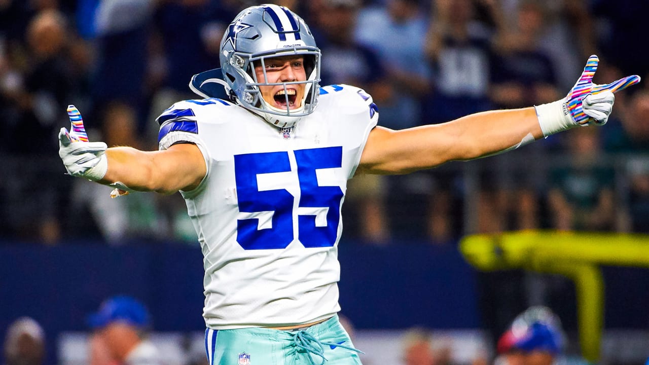 Dallas Cowboys linebacker Leighton Vander Esch (55) is seen during