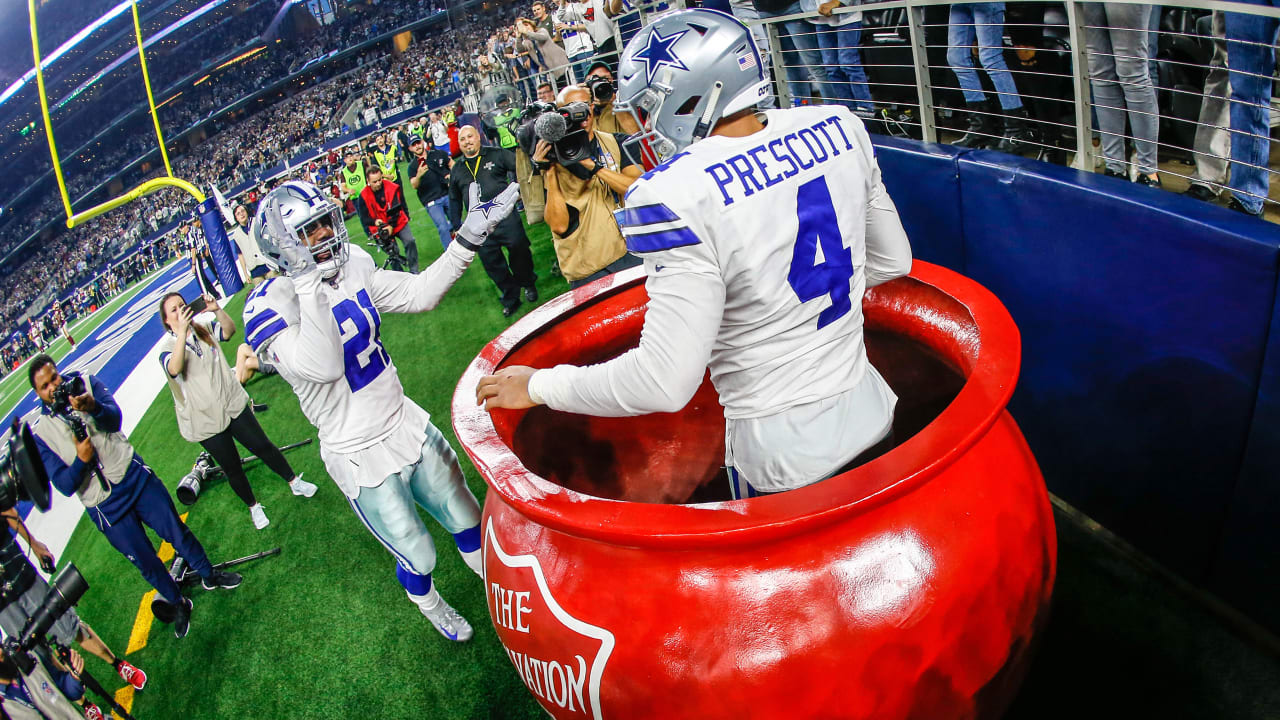 Spagnola Let Those Red Kettle Bells Ring On