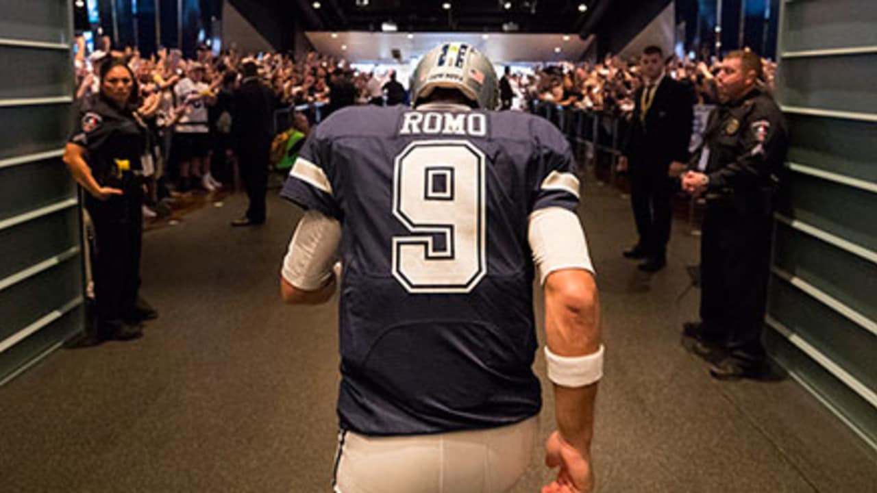 Cowboys QB steps down gracefully, to make way for Tony Romo - NBC