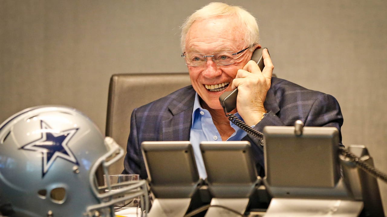 2019 Dallas Cowboys Draft War Room | Day 2