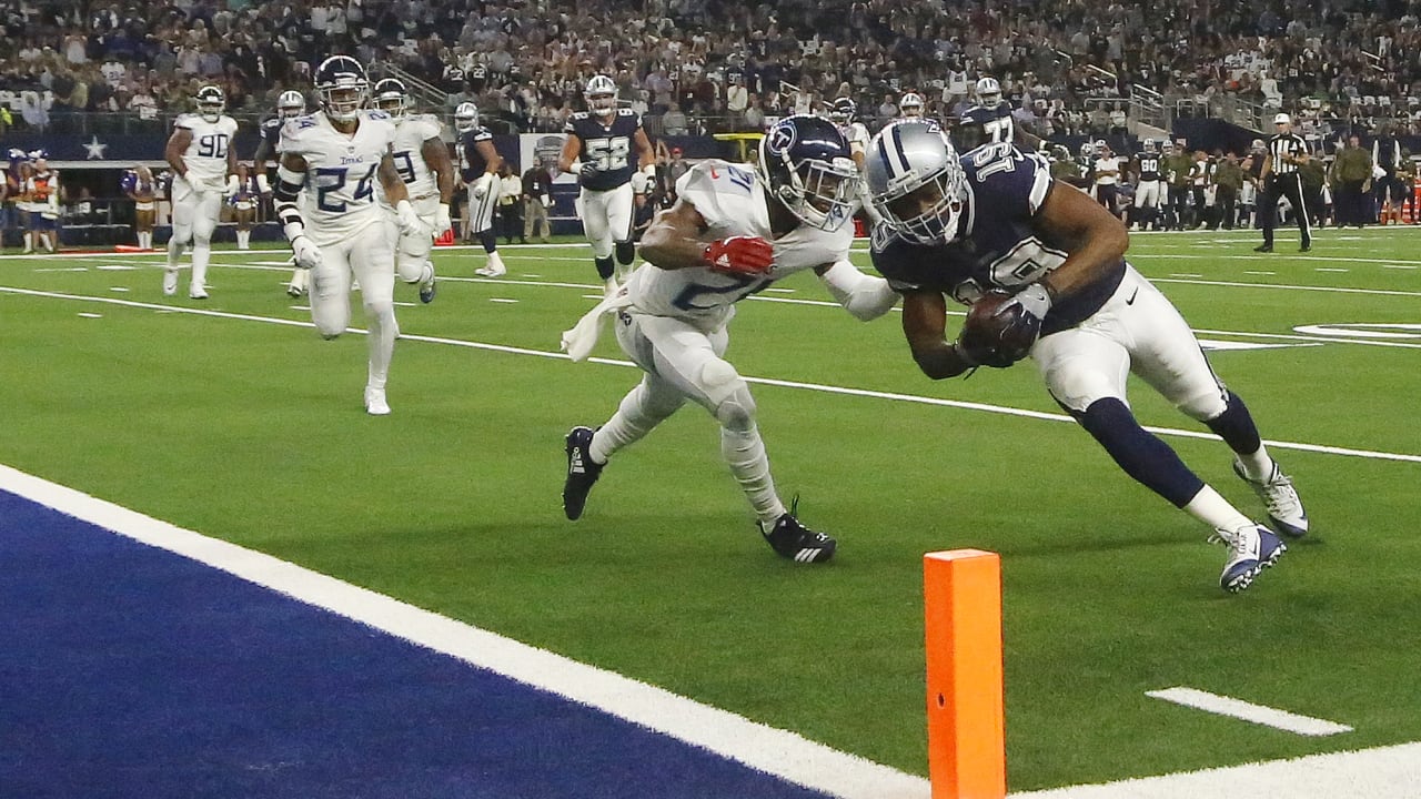 Amari Cooper of the Dallas Cowboys makes a touchdown pass