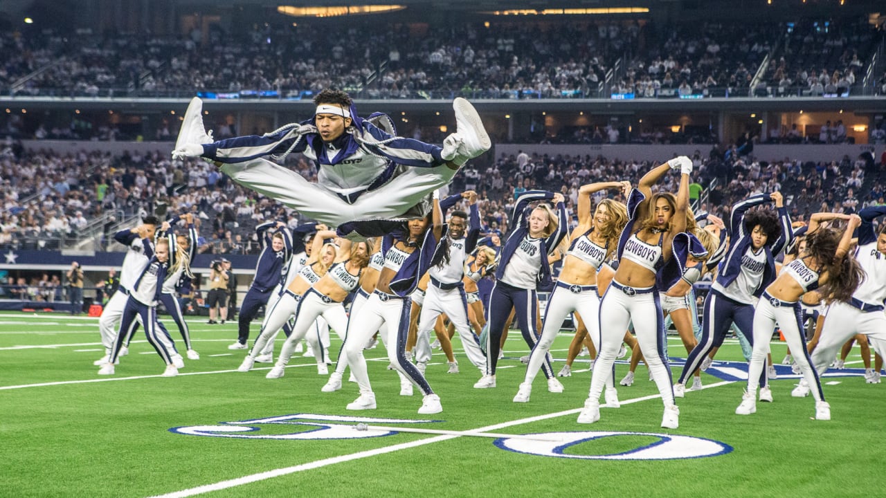 NFL Fans React To Cowboys' 2023 Cheerleaders Roster - The Spun: What's  Trending In The Sports World Today