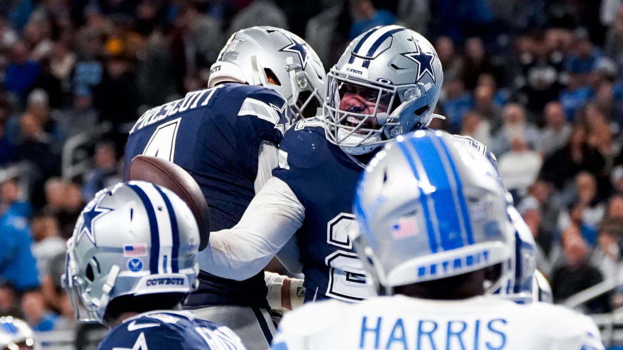 Ezekiel Elliott leaks Cowboys' Thanksgiving helmet