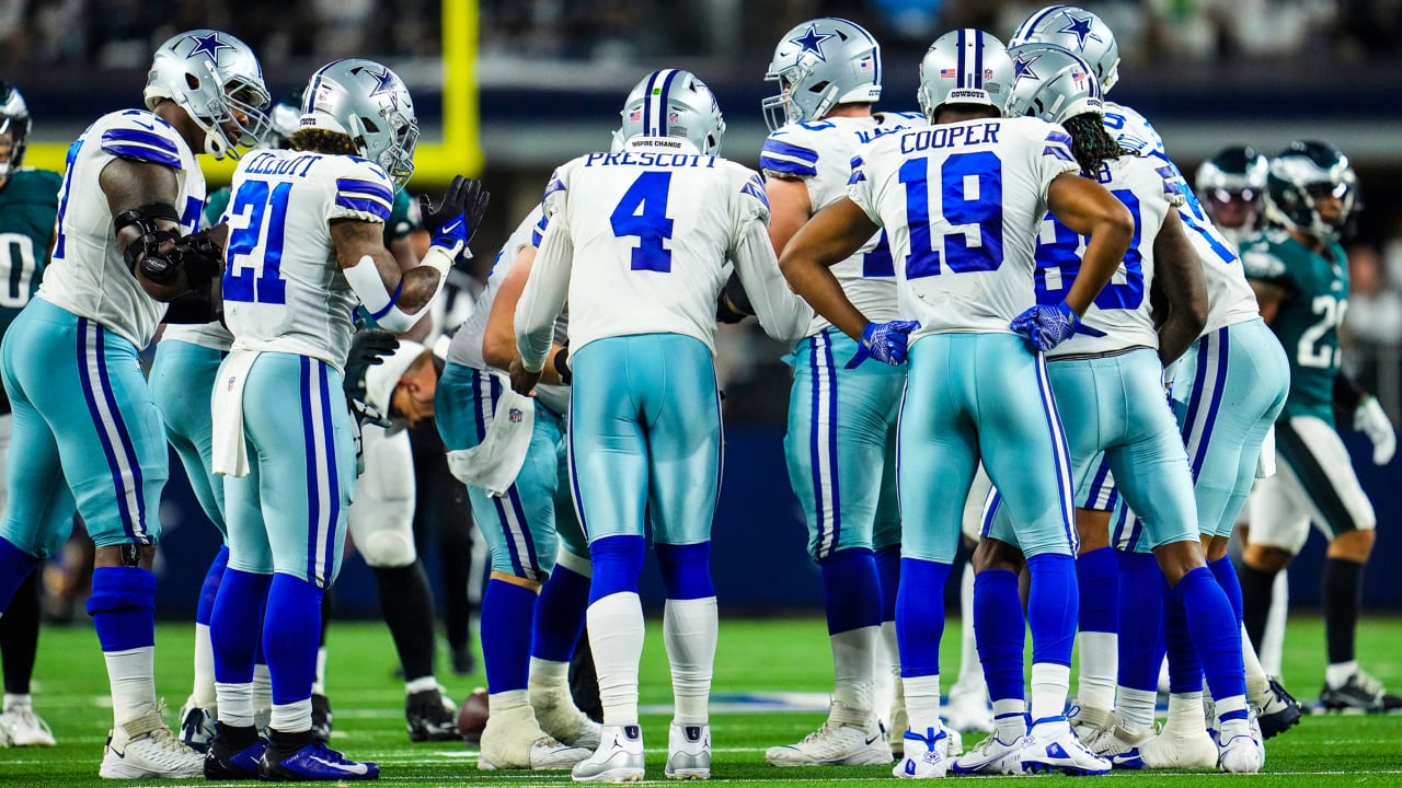 When was the last time Cowboys won an away playoff game?