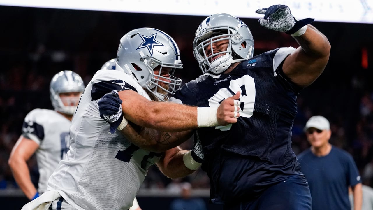 Dallas Cowboys' Travis Frederick is battling rare auto-immune