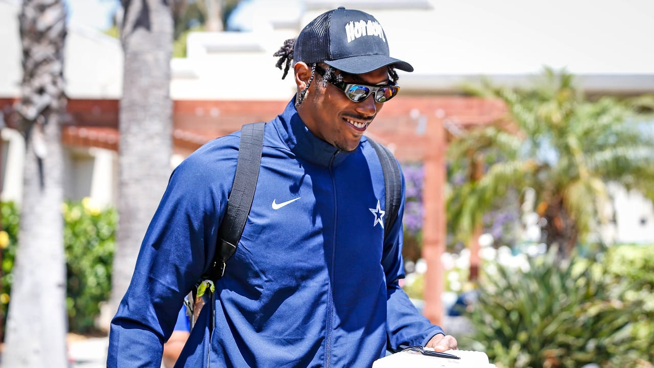 Dallas Cowboys Depart For San Francisco 2019