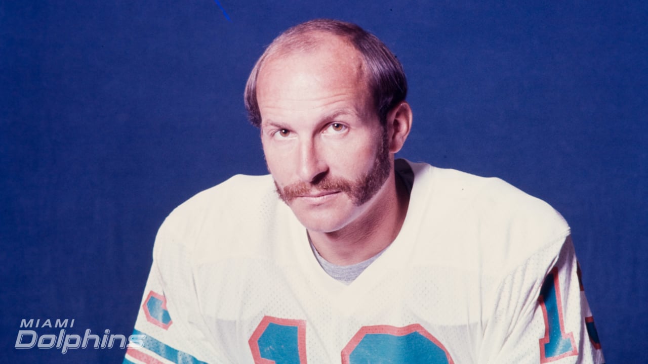 Former Dolphins All-Pro Safety Jake Scott Dies at Age 75