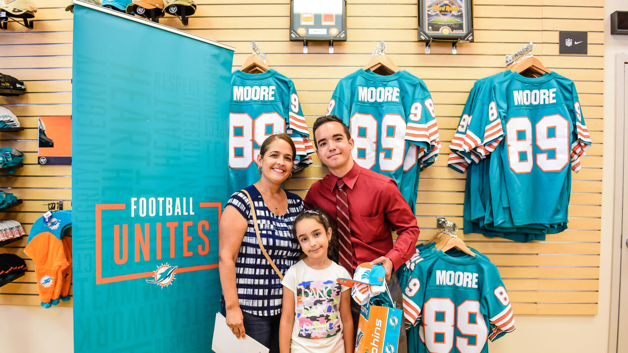 Two FAMU Bound Students Receive Miami Dolphins Foundation Nat Moore  Endowment Scholarships