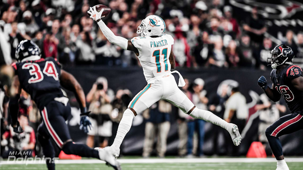 DeVante Parker Autographed Miami Dolphins 8x10 TD Catch Photo