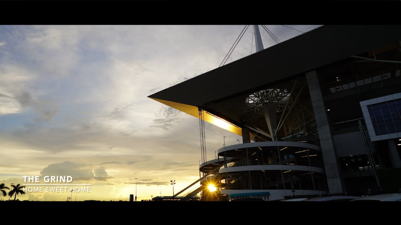 Scenes from Miami Dolphins vs Pittsburgh Steelers at Hard Rock Stadium