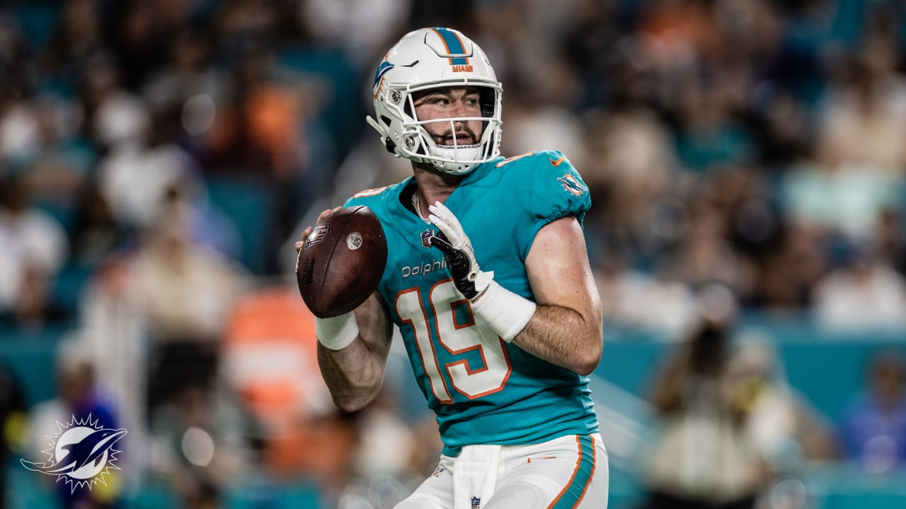 Miami. FL USA; Miami Dolphins quarterback Skylar Thompson (19) rolls out of  the pocket during an NFL game against the Houston Texans at the Hard Rock  Stadium, Sunday, November 27. The Dolphins