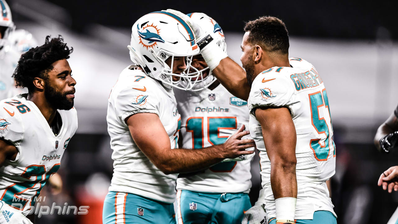 Raiders vs Dolphins preseason review: Miami snap count breakdown - The  Phinsider