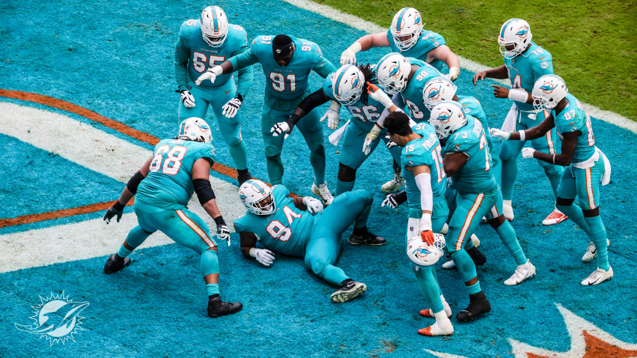 PHOTOS: Gameday - Miami Dolphins at Buffalo Bills - Week 15