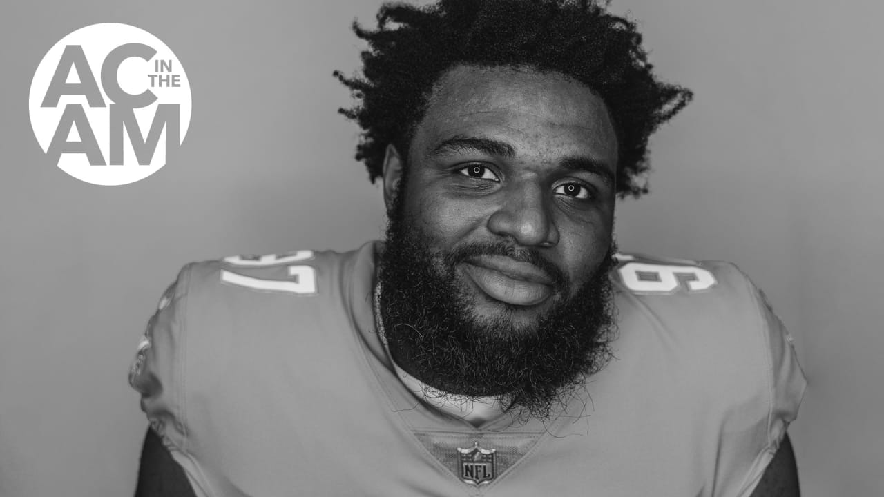 VIDEO: Rookie Christian Wilkins Scores Big-Guy Touchdown for