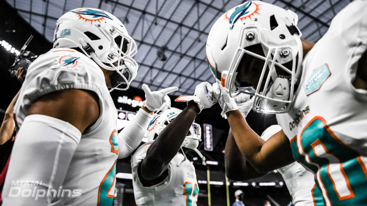 Photo Gallery Dolphins at Raiders Ready for Prime Time in Las Vegas