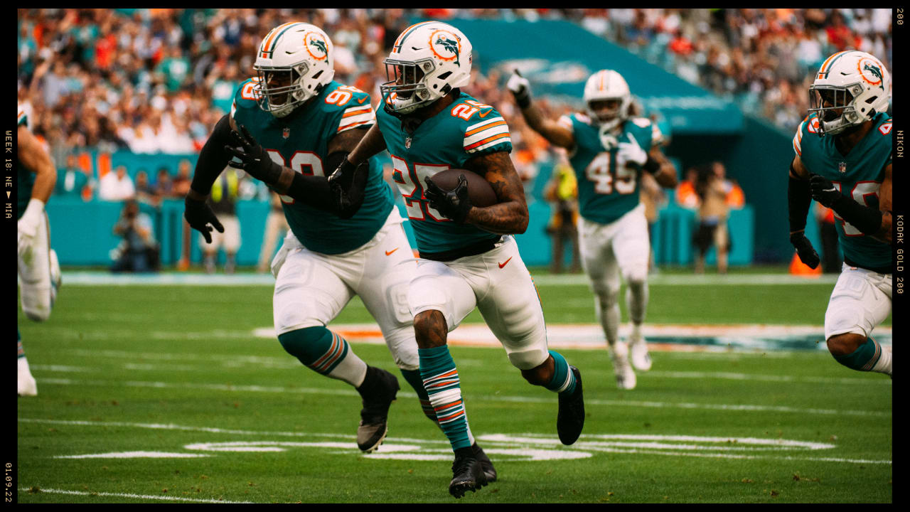 Duke Johnson expresses strong desire to stay with Miami Dolphins: 'It's  home' - Dolphin Nation