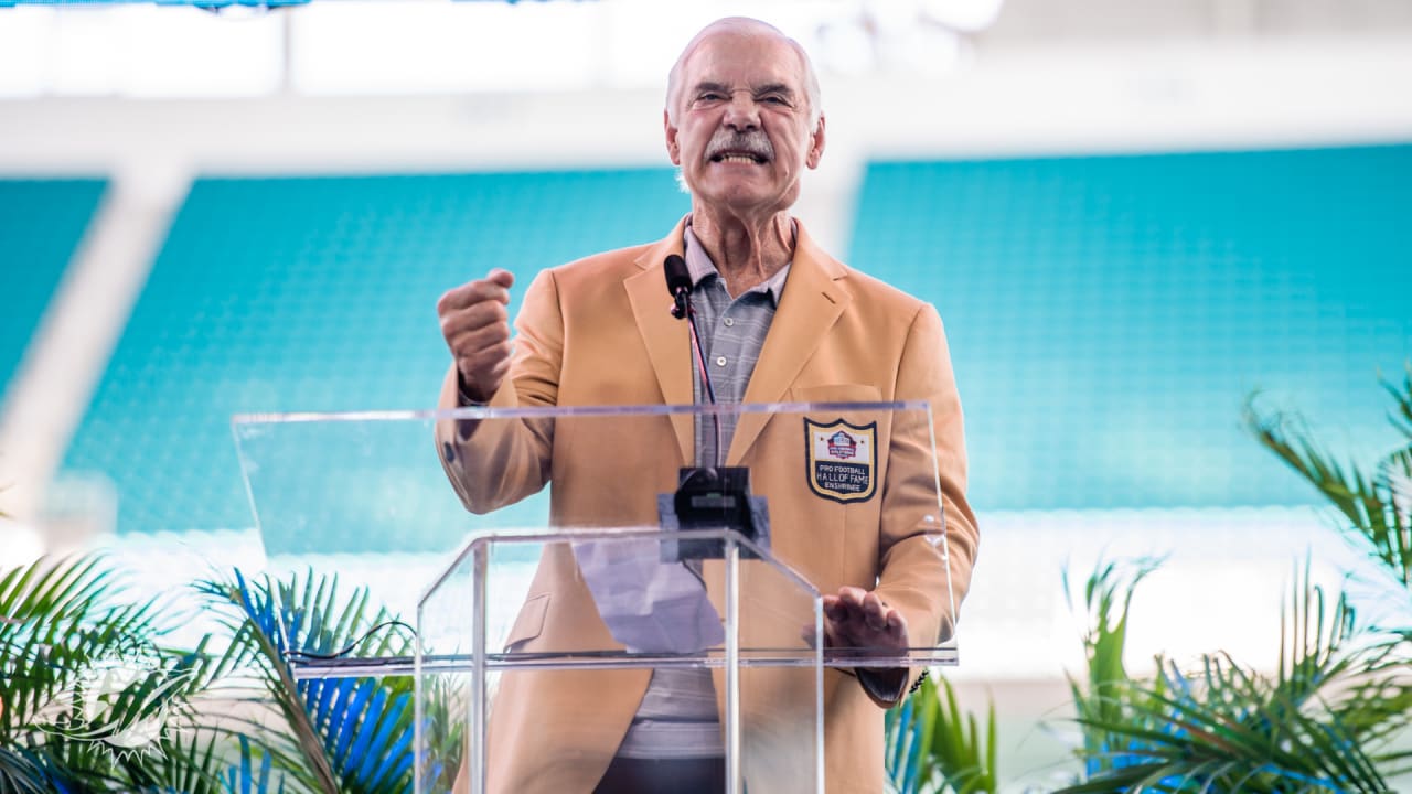 The Life, Grit and NFL's Undefeated Larry Csonka - MEMOIR: Head On - The  Not Old - Better Show