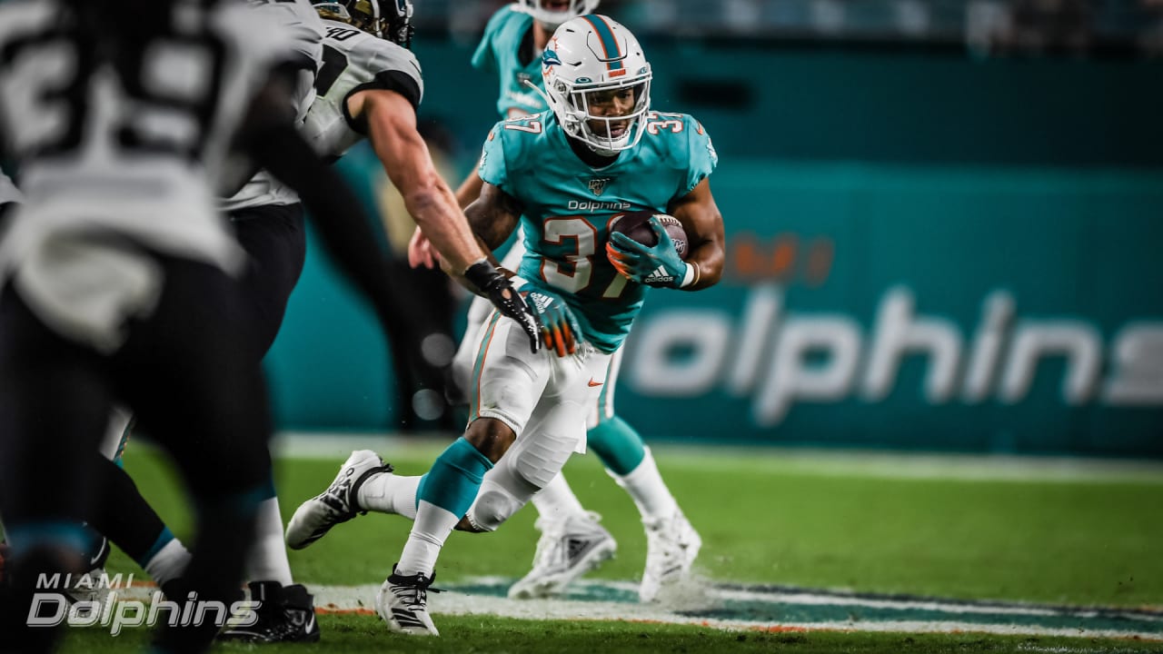 Jaguars vs. Dolphins: Rushing Ryan Fitzpatrick crucial for defense