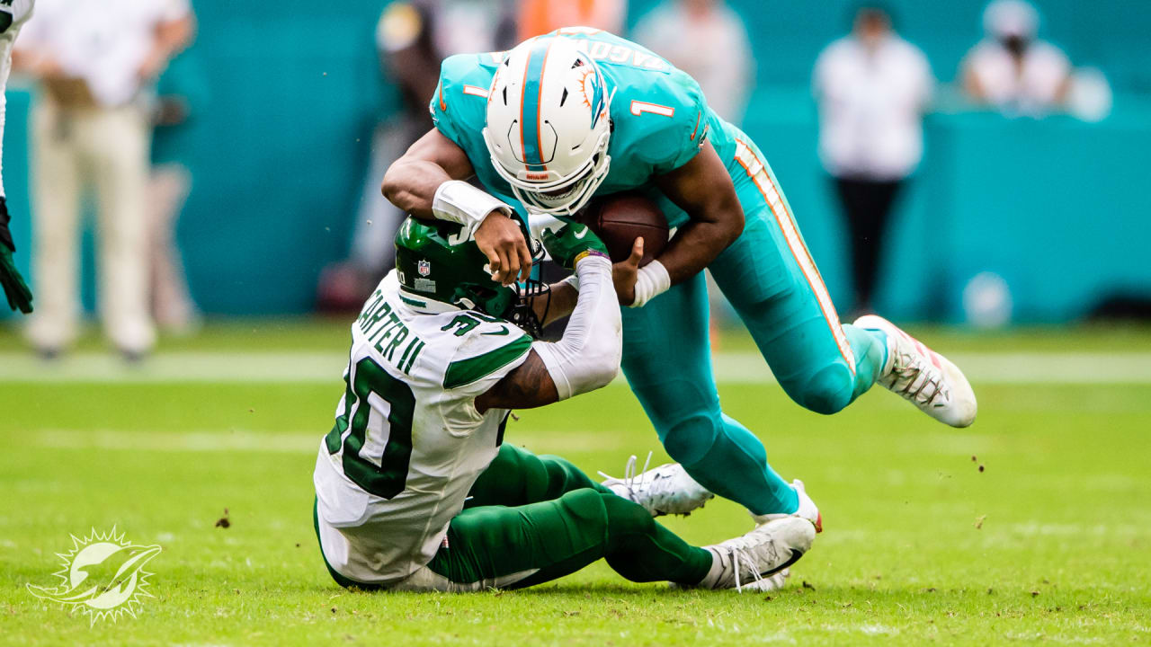 Miami Dolphins defensive tackle Christian Wilkins (94) runs during an NFL  football game against the Baltimore Ravens, Sunday, Sept. 18, 2022 in  Baltimore. (AP Photo/Daniel Kucin Jr Stock Photo - Alamy