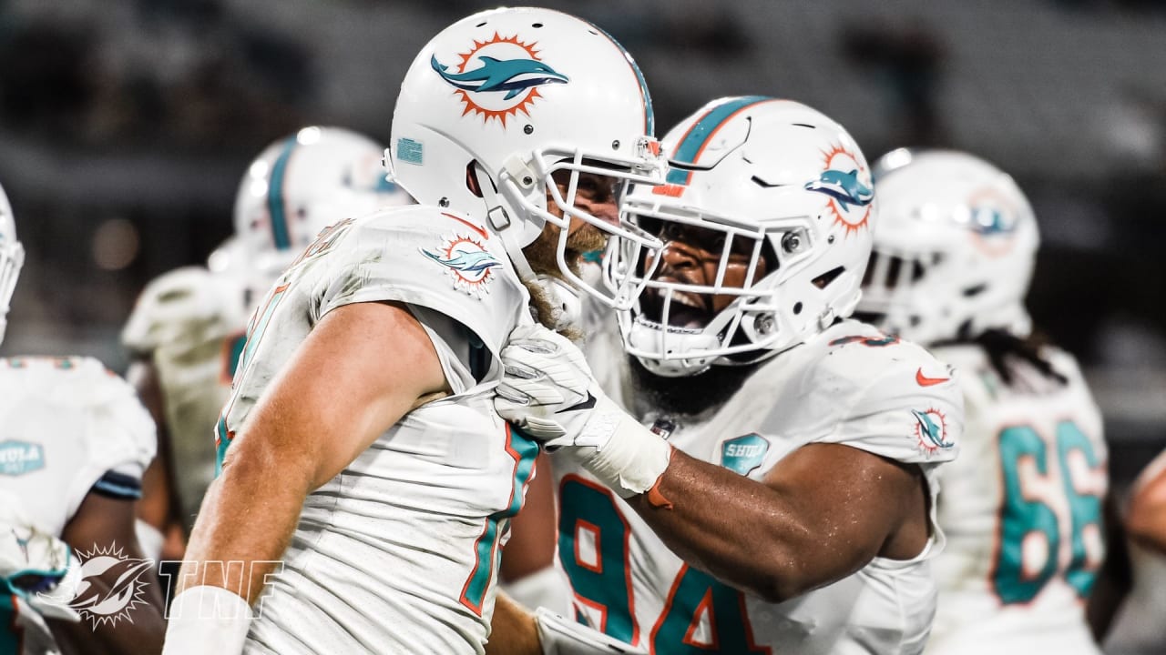 Game Recap: Dolphins Drop AFC Wild Card Game 26-7 to Kansas City