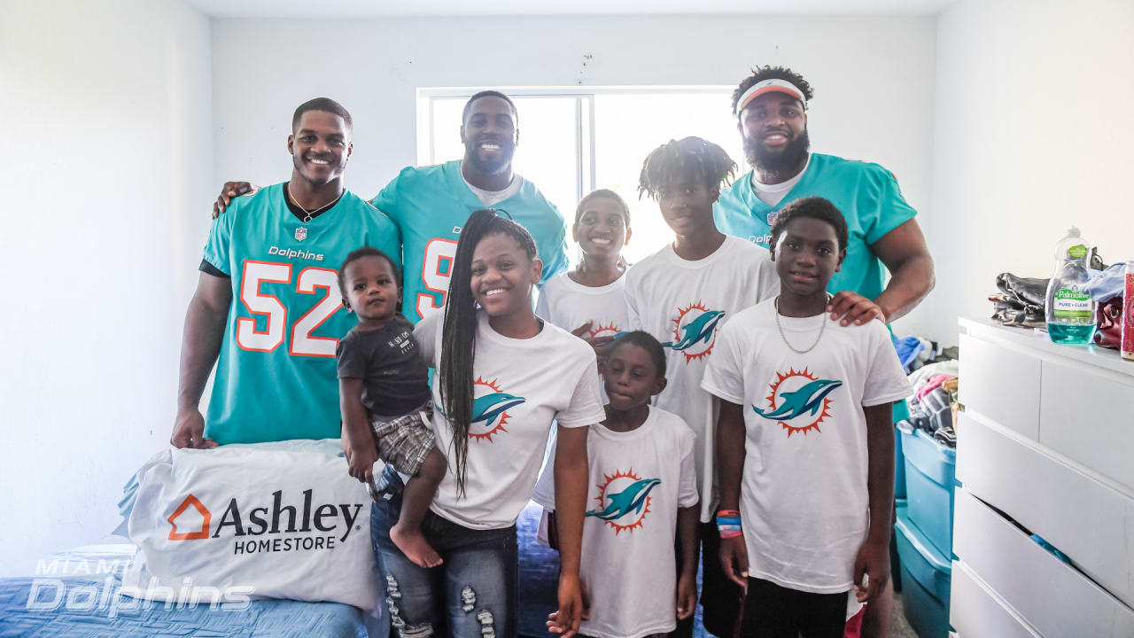 Miami Dolphins In Collaboration With Ashley Homestore Delivers
