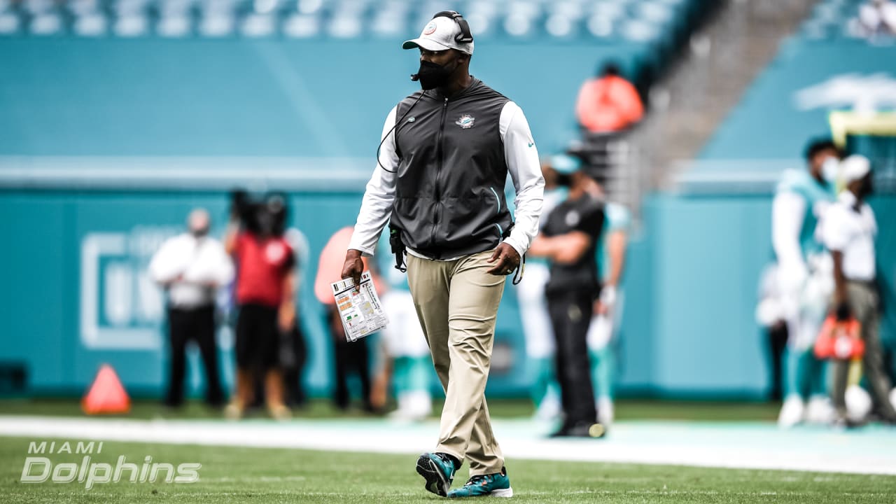 Carolina Panthers, Miami Dolphins Named Coaching Staffs ...