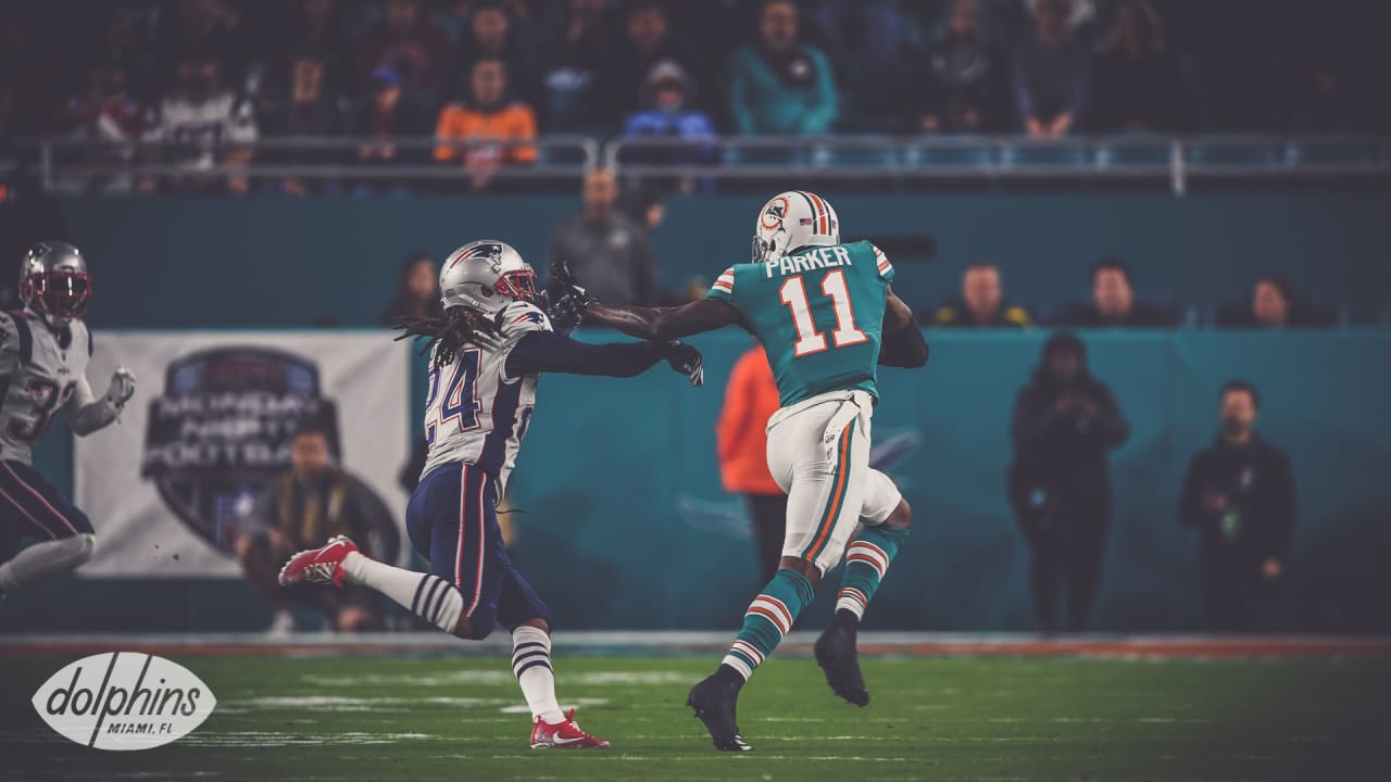 Sunday Night Football: Dolphins @ Patriots - Freedom 970